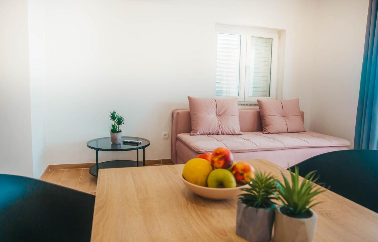 Apartments Nina Brist Exterior foto